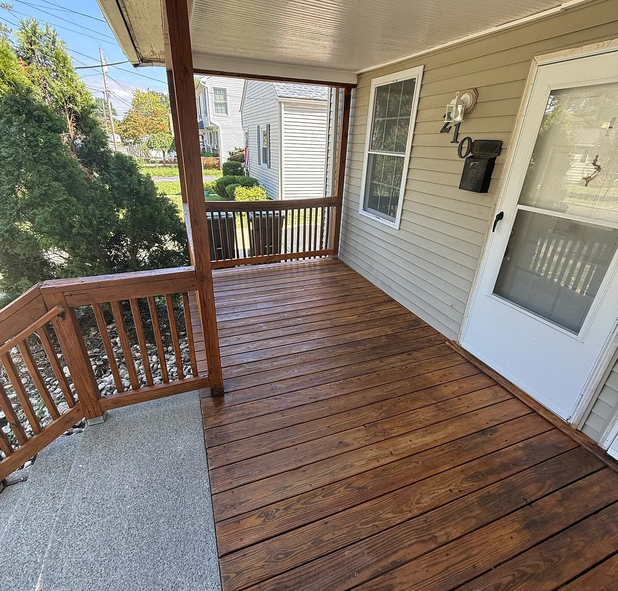3 bed, 1070 sqft, $2,600 — Photo 1