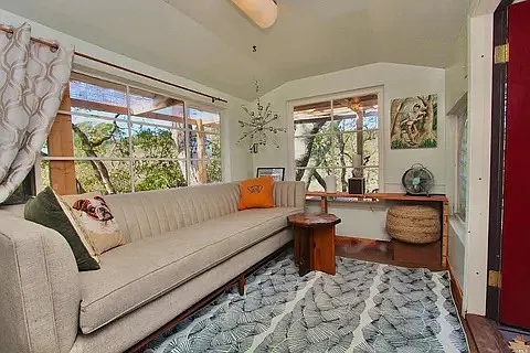 3835 Oak Glen Dr — Photo 44