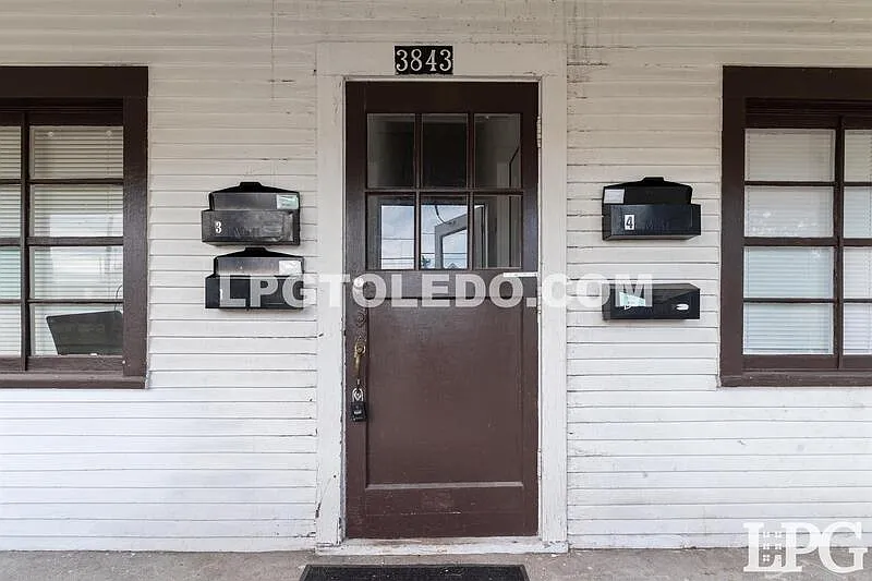 1 bed, 1.0 bath, 642 sqft, $700 — Photo 4