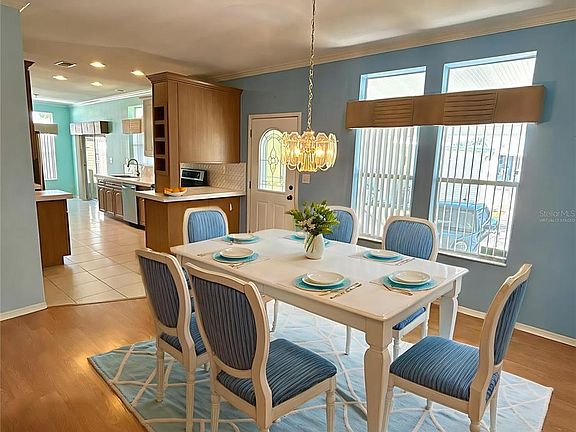 3rd image of 6904 Americana Dr NE #171