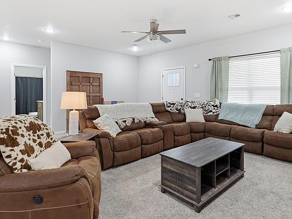 2nd image of 13651 Pella Ln