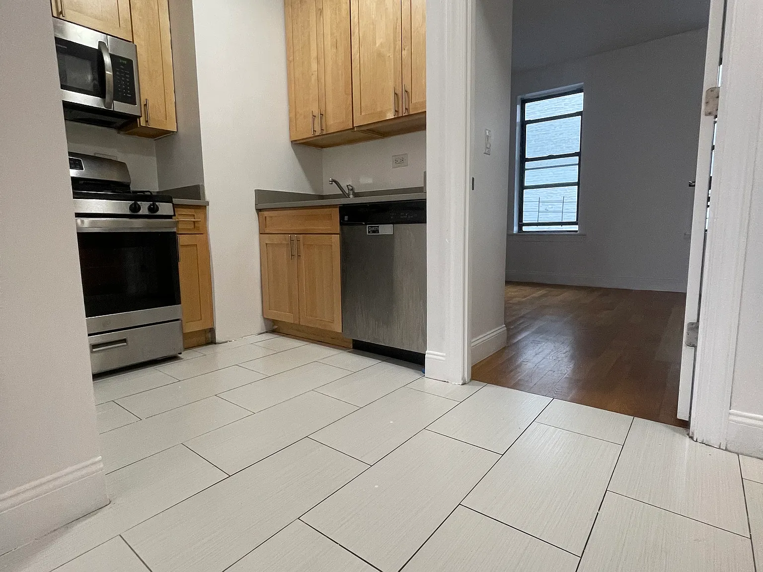65 Fort Washington Avenue — Photo 2