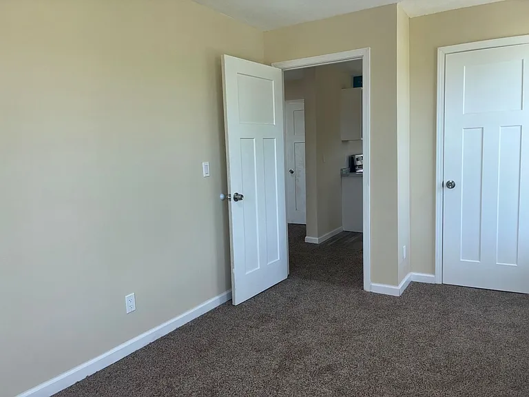 2400 Oberlin Ave — Photo 17