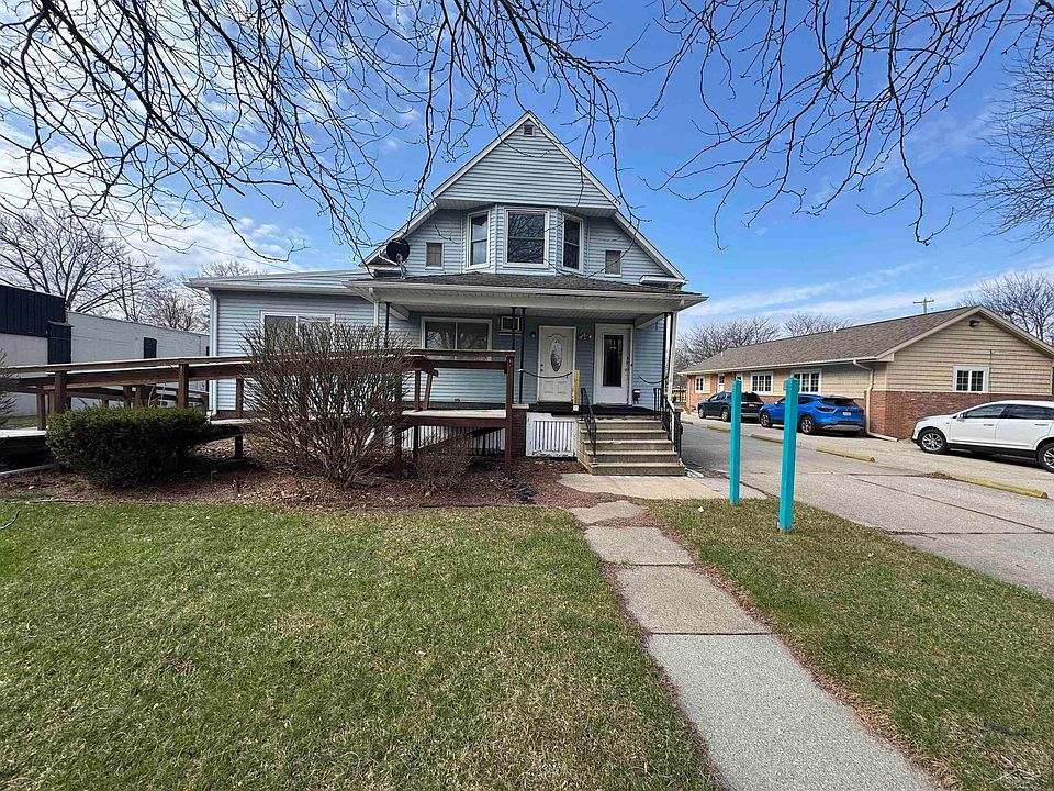 1st image of 2911 Court St
