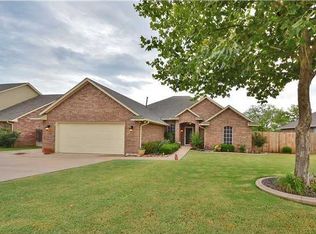 4204 Ranch Dr, Edmond, OK 73013