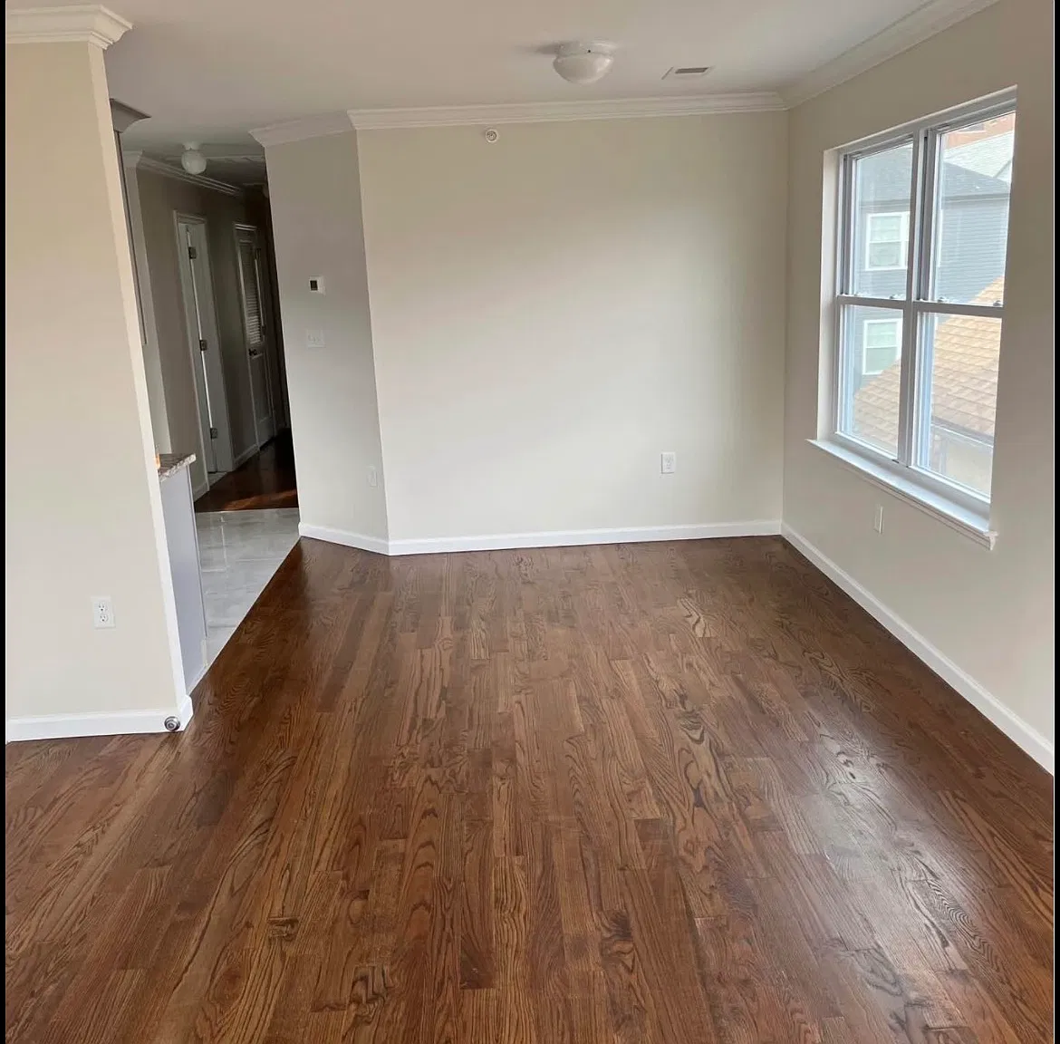 3 bed, $2,700 — Photo 3