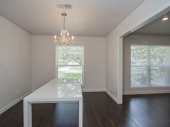 5th image of 6127 Yarwell Dr