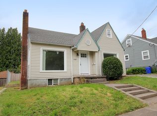 2325 SE 66th Ave, Portland, OR 97215