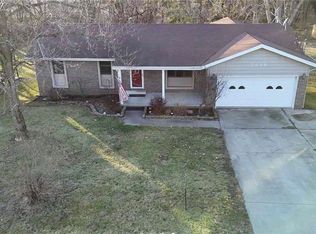 3329 Ferris Dr, Decatur, IL 62521