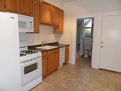 5th image of 1084 Natoma St