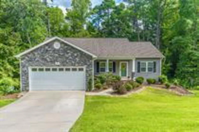 55 Bridle Path Cir