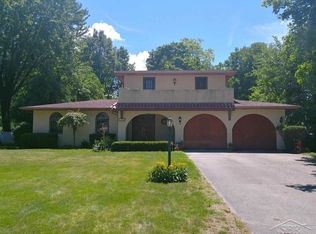 5177 Glenfield Dr, Saginaw, MI