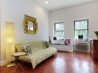 167 Prospect Park SW #1A, Brooklyn, NY 11218