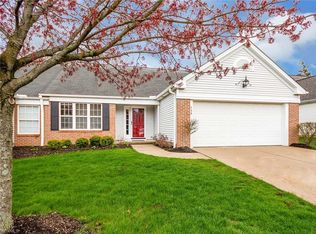 436 E Heritage Dr, Cuyahoga Falls, OH 44223