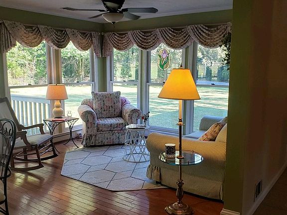 5th image of 2258 Myra Ln