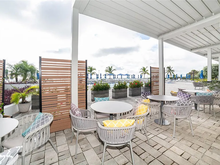 1904 S Ocean Dr #604 — Photo 36