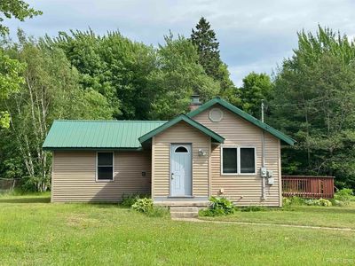 52 Midway Dr, Negaunee, MI, 49866
