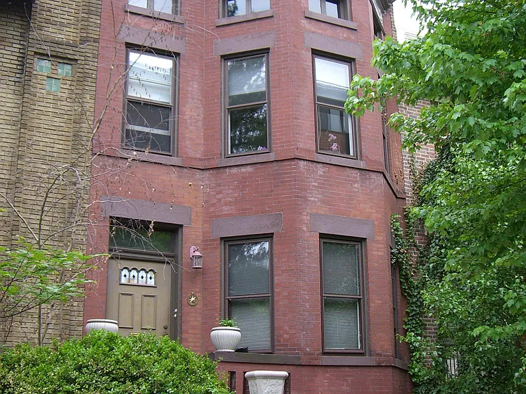 1826 T St NW #LOWER LEVEL — Photo 1