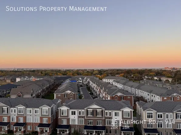 15 Albright Rd #914, Hamilton, ON L8K 5J2