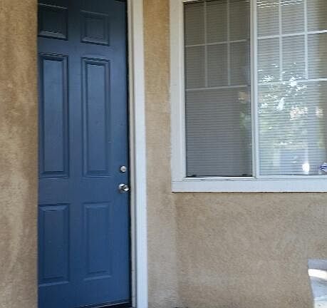 2nd image of 5548 Hunt Club Dr