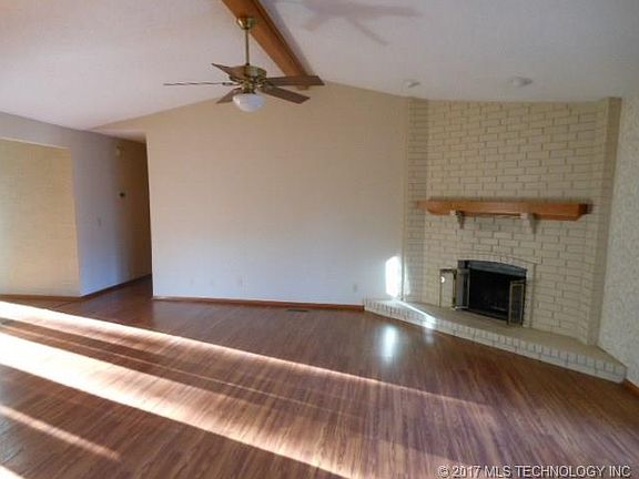 5th image of 4533 S 135th Ave E