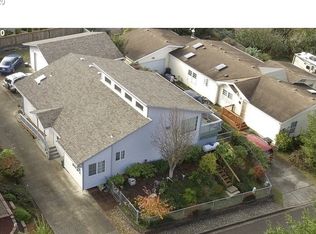 1155 Fulton Ave, Coos Bay, OR