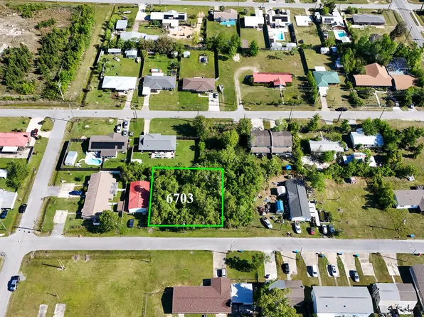 6703 Olokee St, Panama City, FL 32404