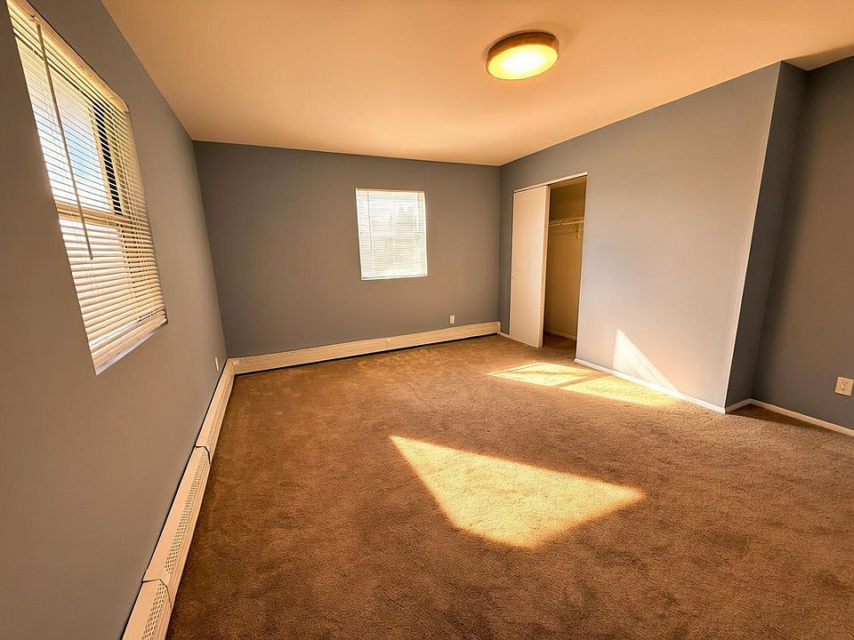 1st image of 111 Ontario St