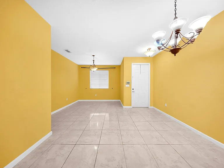 21223 NW 14th Pl #324 — Photo 4