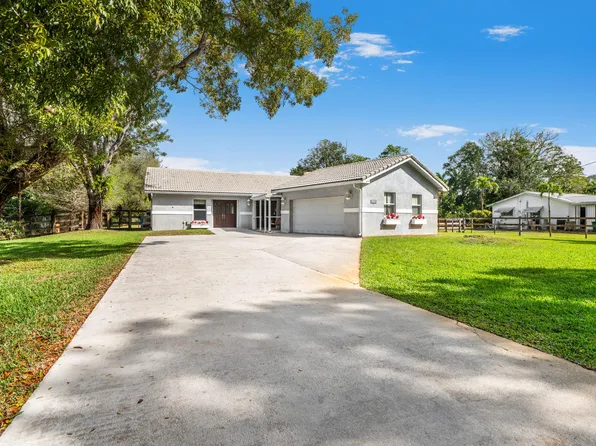 14035 SW 20th Street, Davie, FL 33325