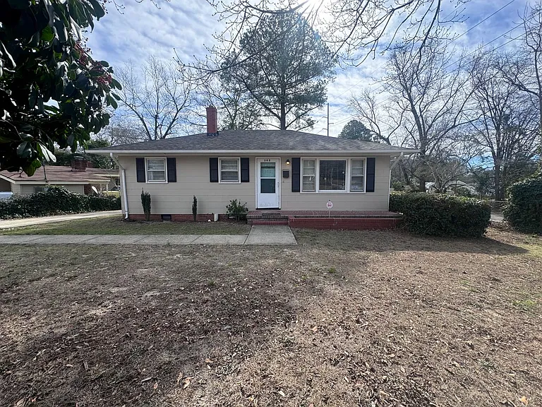 302 Brookwood Ave — Photo 1