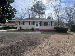 302 Brookwood Ave, Fayetteville, NC 28301