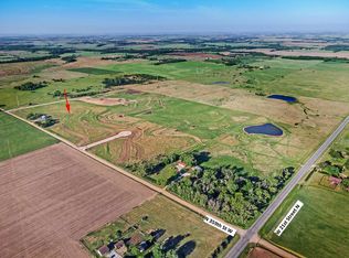 5 359th Ct, Cheney, KS 67025