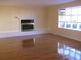62 Westchester St, Lowell, MA 01851