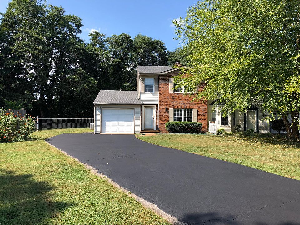 1st image of 1575 Pleasant Valley Ct #A