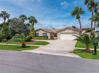 6209 Woodbury Rd, Boca Raton, FL 33433