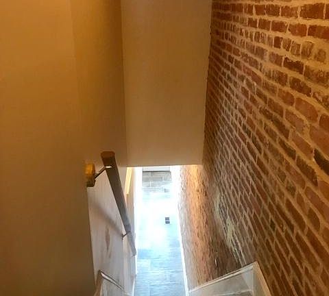 4th image of 119 S Highland Ave #2