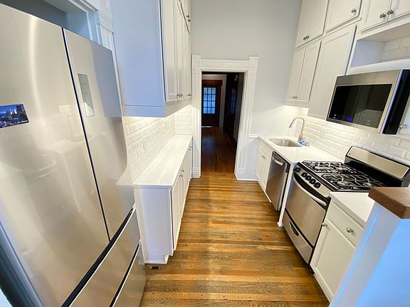 4th image of 182 Buttles Ave APT 1