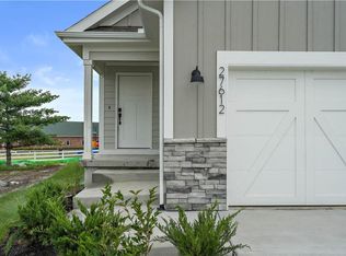 27612 E Red Fox St, Lees Summit, MO 64086