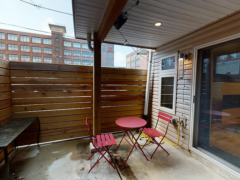 1013 S 12th St — Photo 11