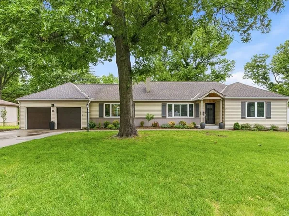 9915 Mercier St, Kansas City, MO 64114