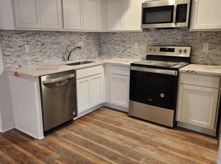 70 E Lee St, Warrenton, VA 20186