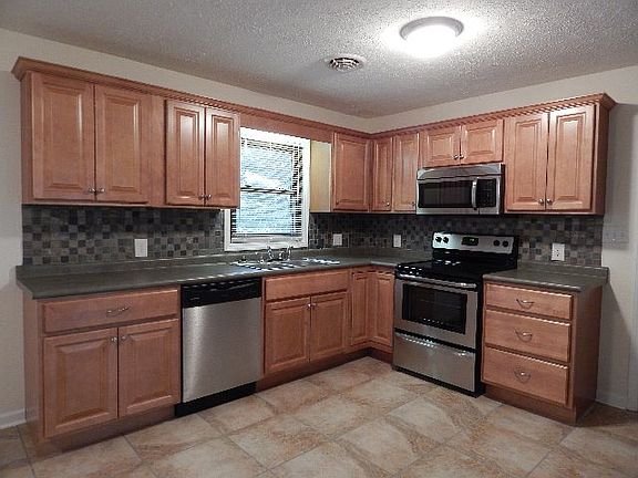 4th image of 111 Sandpiper Ln