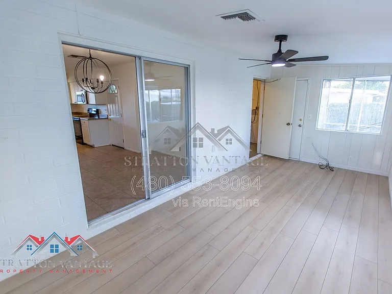 5706 E Des Moines St — Photo 17
