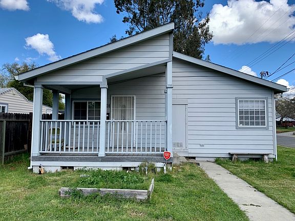 2nd image of 347 Lampasas Ave