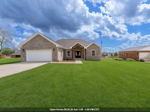 806 Grand Ave, Muscle Shoals, AL 35661