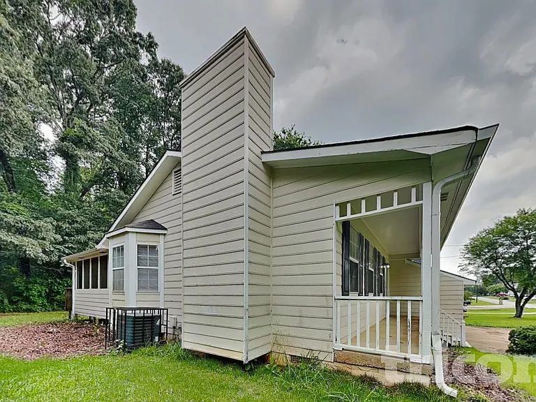 3626 Whitfield Way — Photo 15