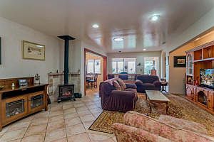 2nd image of 238 Sherwood Dr