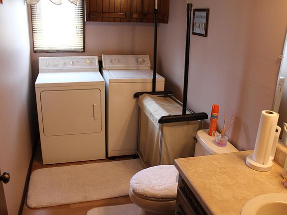5th image of 371 Watercrest Ct