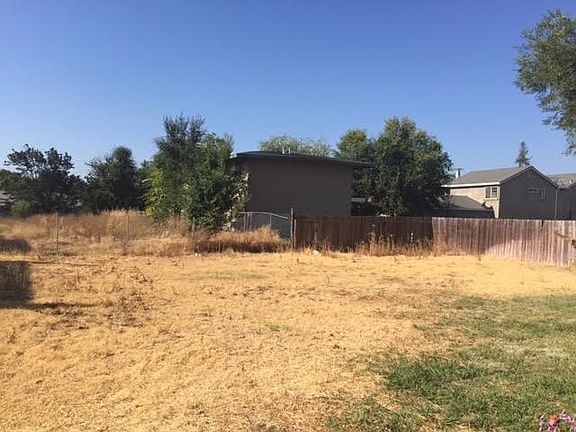 3rd image of 2216 Grand Ave #A